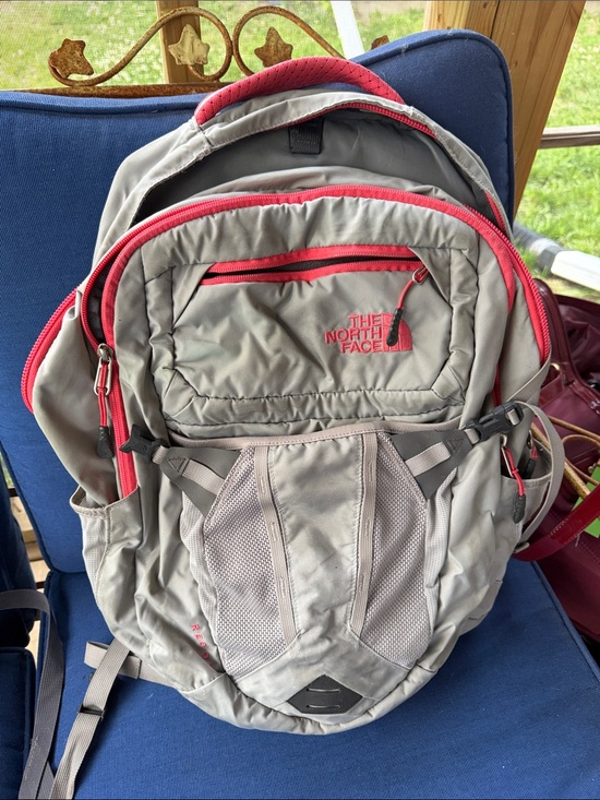 new osprey backpacks 2021 Daylite Plus Commuter Backpack, White OS lululemon All Night Festival Color:Ranger Green + Sand Angela Pinto Its also a great